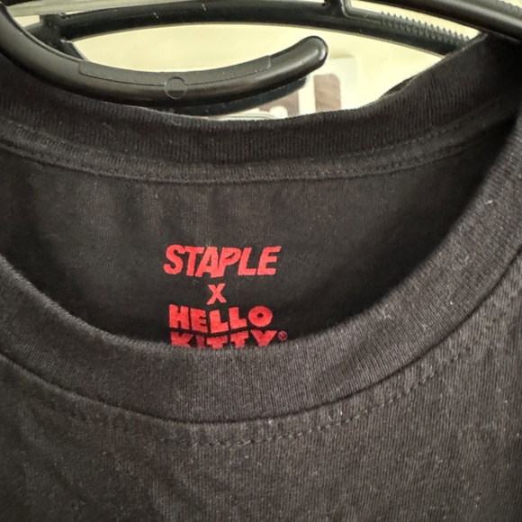 Staple x Hello Kitty with Pigeon T-Shirt - Picture 5 of 6